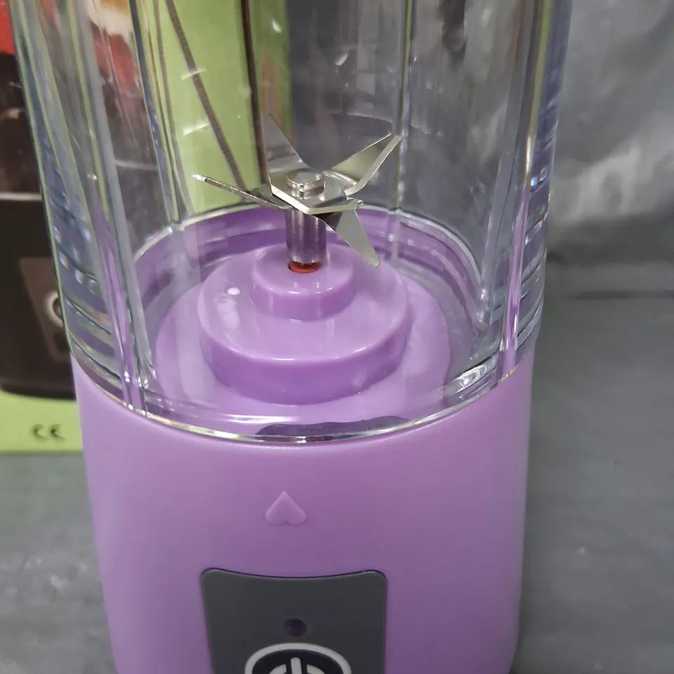 TWENTY BRAND NEW BOXED ROHS SQUEEZED JUICE CUP PORTABLE BLENDERS