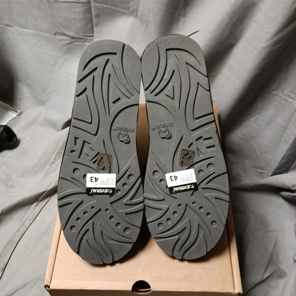 Everau Falcon Black Suede Winter Boots – UK 9 (EU 43)