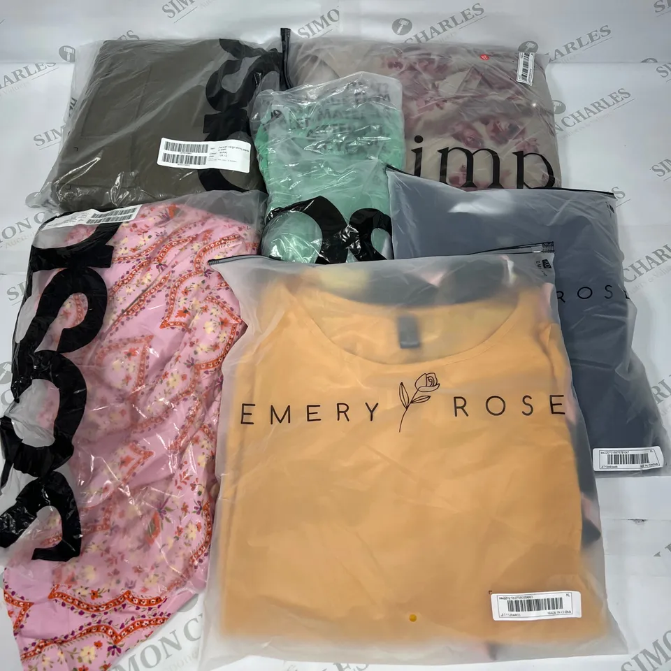 MEDIUM BOX OF ASSORTED CLOTHING TO INCLUDE ASOS, EMERY ROSE AND PREIMP 