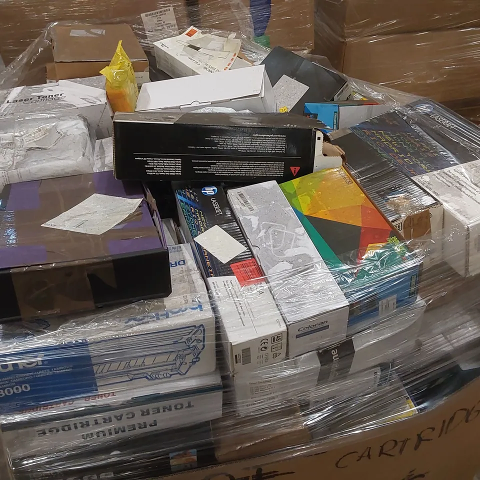 PALLET TO CONTAIN A VERY LARGE QUANTITY OF INK CARTRIDGES 