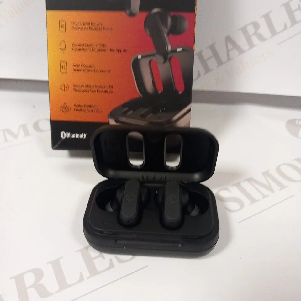 BOXED SKULLCANDY MINI AND MIGHTY DINGE TRUE WIRELESS EARBUDS