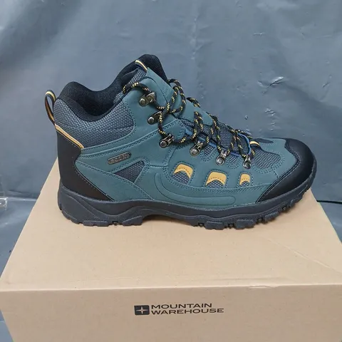 BOXED PAIR OF MOUNTAIN WAREHOUSE ADVENTURER WATERPROOF HIKING BOOTS - 11