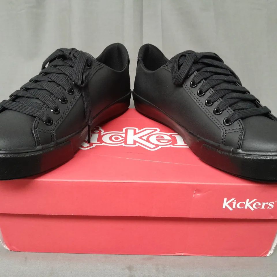 BOXED PAIR OF KICKERS SHOES IN BLACK EU SIZE 37