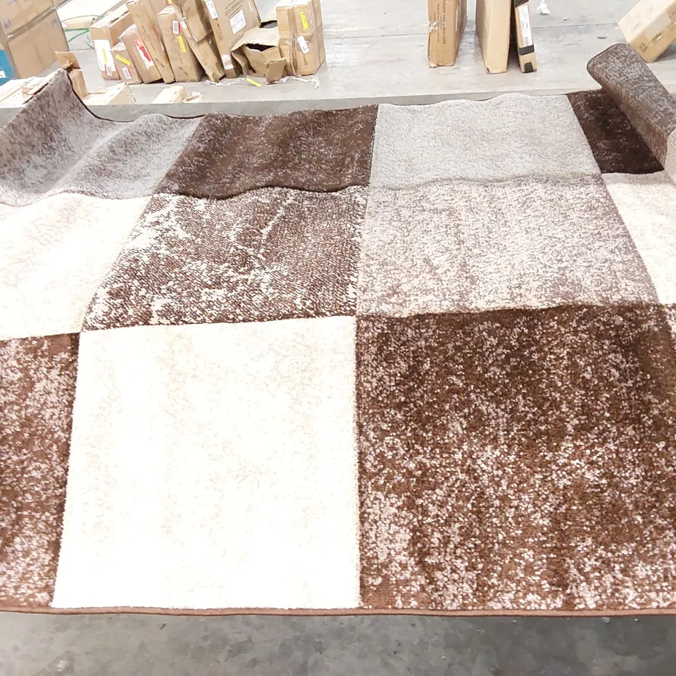 BRAND NEW PACO HOME 7757 INFERNO RUG IN BROWN - 120 x 170cm
