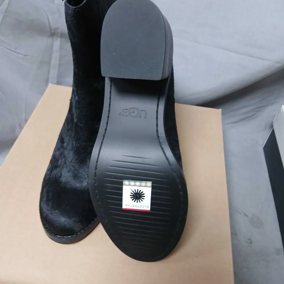 UGG CAMDEN EXOTIC BOOTS – BLACK, WOMEN'S UK 5.5 (US 7) – BOXED