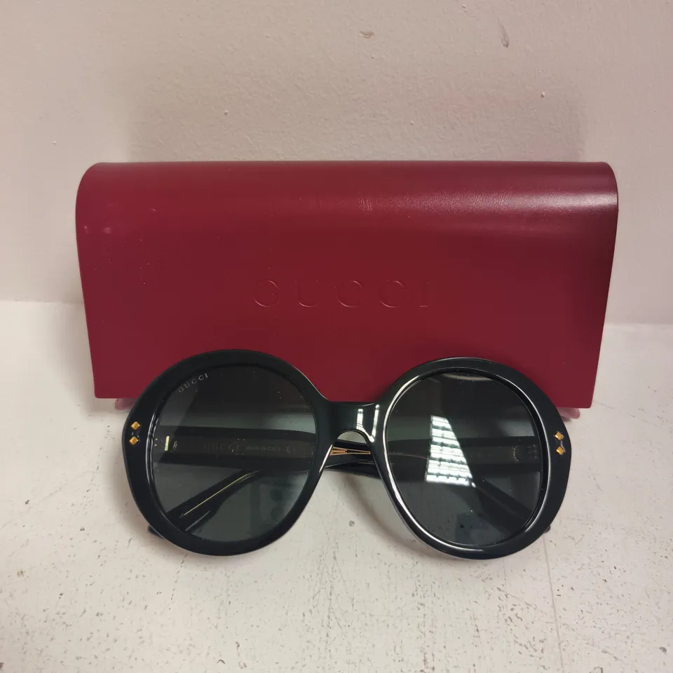 GUCCI ROUND FRAME SUNGLASSES