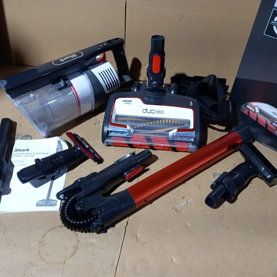 Shark Anti Hair Wrap Cordless Stick Vacuum with Single Battery