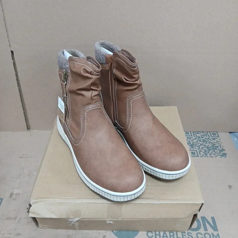 JO & JOE SUTTON COGNAC LEATHER BOOTS, UK SIZE 8