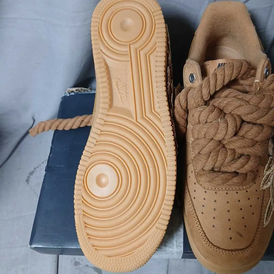 NIKE AIR FORCE 1 '07 LV8 SNEAKERS – TAN NUBUCK WITH FLORAL EMBROIDERY