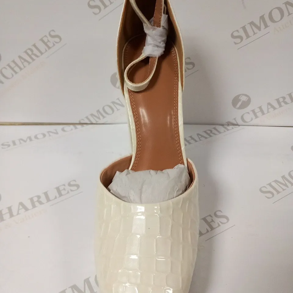 ASOS DESIGN PRIORITY PLATFORM HIGH HEELED SHOES SIZE 8