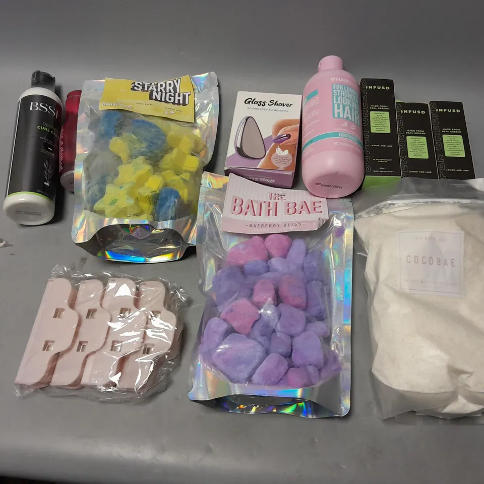 BOX OF APPROXIMATELY 15 COSMETIC ITEMS TO INCLUDE BATH BOMBS, INFUSD, AND COCOBAE SEA SALT ETC.