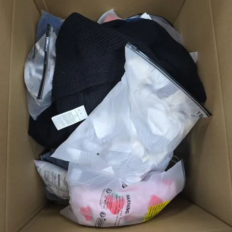 BOX OF APPROXIMATELY 15 ASSORTED CLOTHING ITEMS IN VARIOUS COLOURS, SIZES AND STYLES