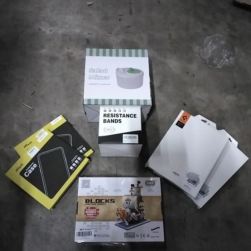PALLET OF HOUSEHOLD ITEMS TO INCLUDE BLOCKS CARTOON SERIES BUILDING BLOCKS, SALAD MIXER, RESISTANCE BANDS, CELLPHONE CASES FOR IPHONE 15 PLUS, IPAD PRO 11" AIR SKIN PRO AND OTHER ASSORTED ITEMS...
