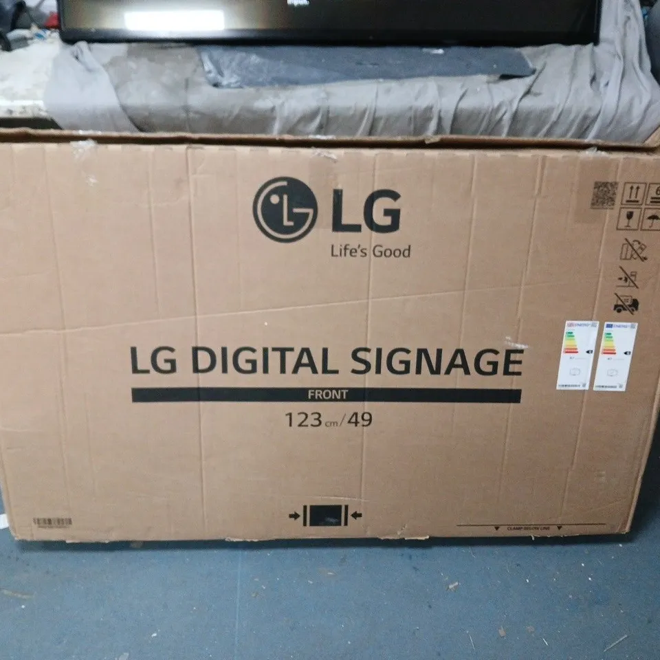 LG DIGITAL SIGNAGE 49IN DISPLAY (123 CM) – BOXED TELEVISION WITH POWER SUPPLY