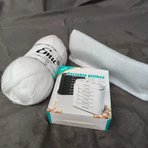 APPROXIMATELY 15 ASSORTED HOUSEHOLD PRODUCTS TO INCLUDE YARN, PILLBOX, HOME STORAGE ETC 