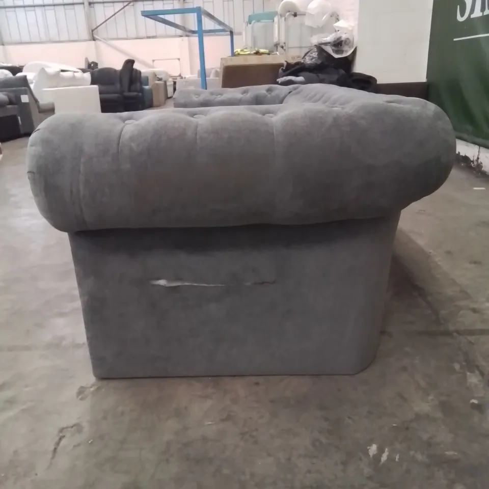 QUALITY DESIGNER BUTTON BACK FABRIC UPHOLSTERED CHESTERFIELD SOFA 