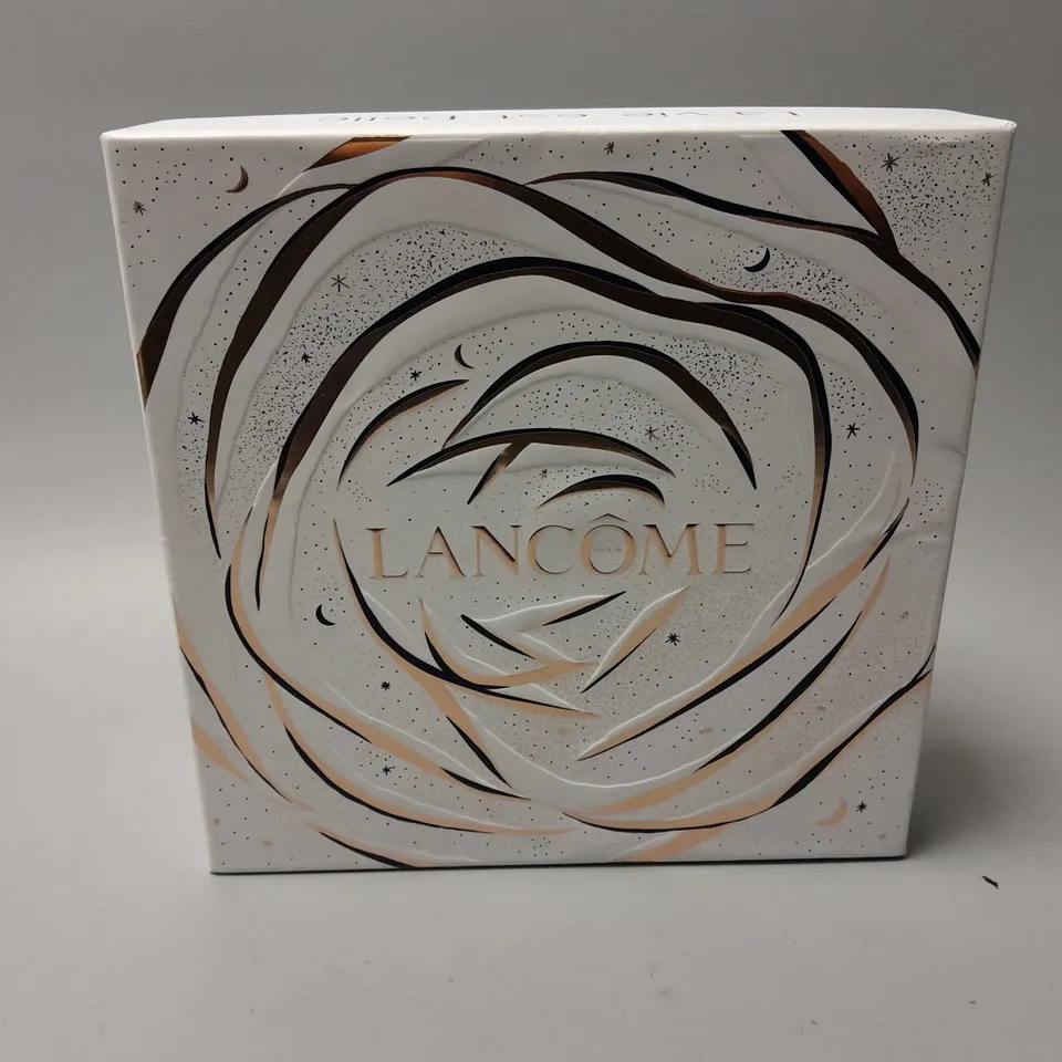 BOXED LANCOME LA VIE EST BELLE SET