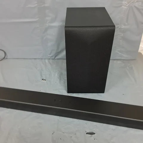 LG US60T 3.1CH SOUNDBAR WITH SUBWOOFER