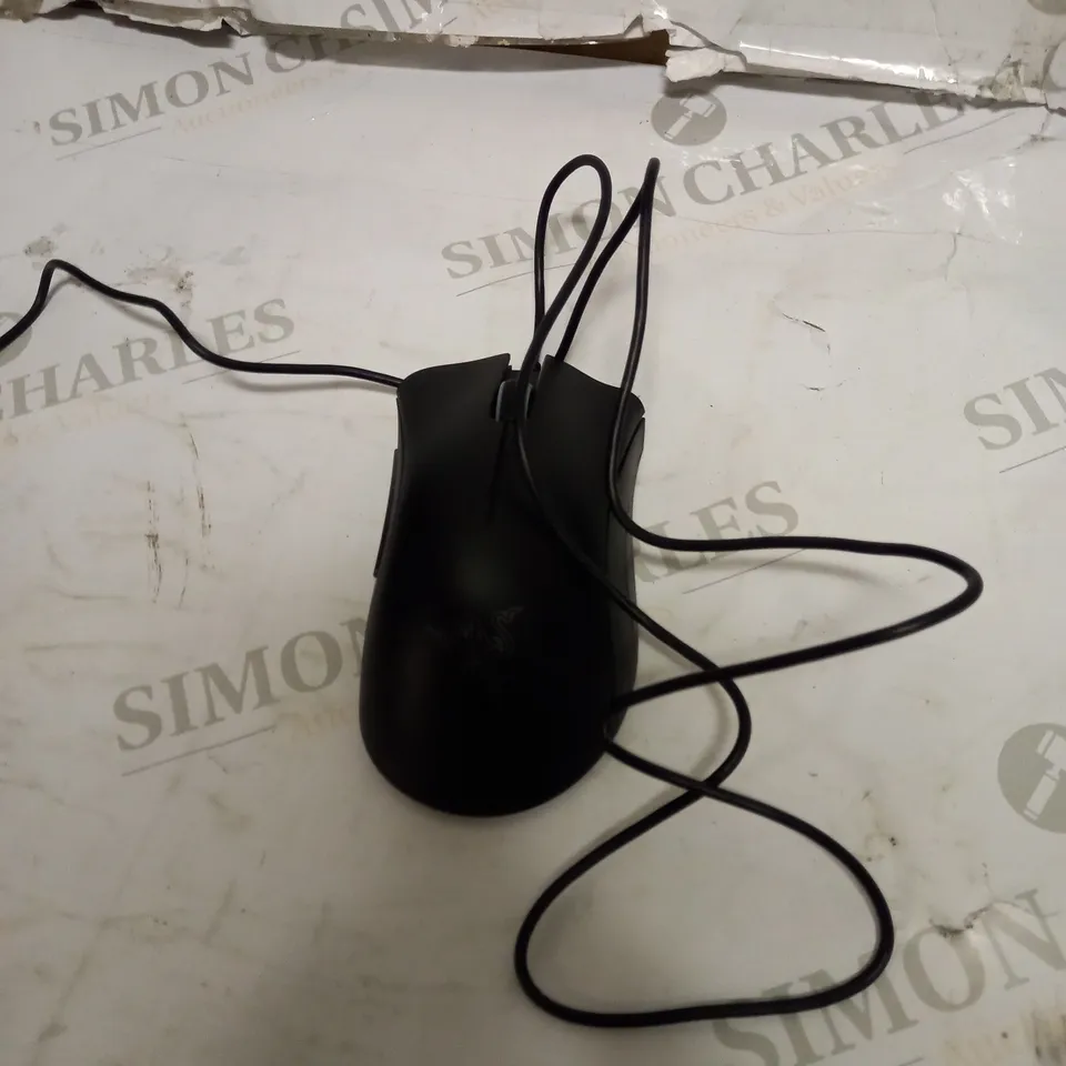 RAZER DEATH ADDER ESSENTIAL