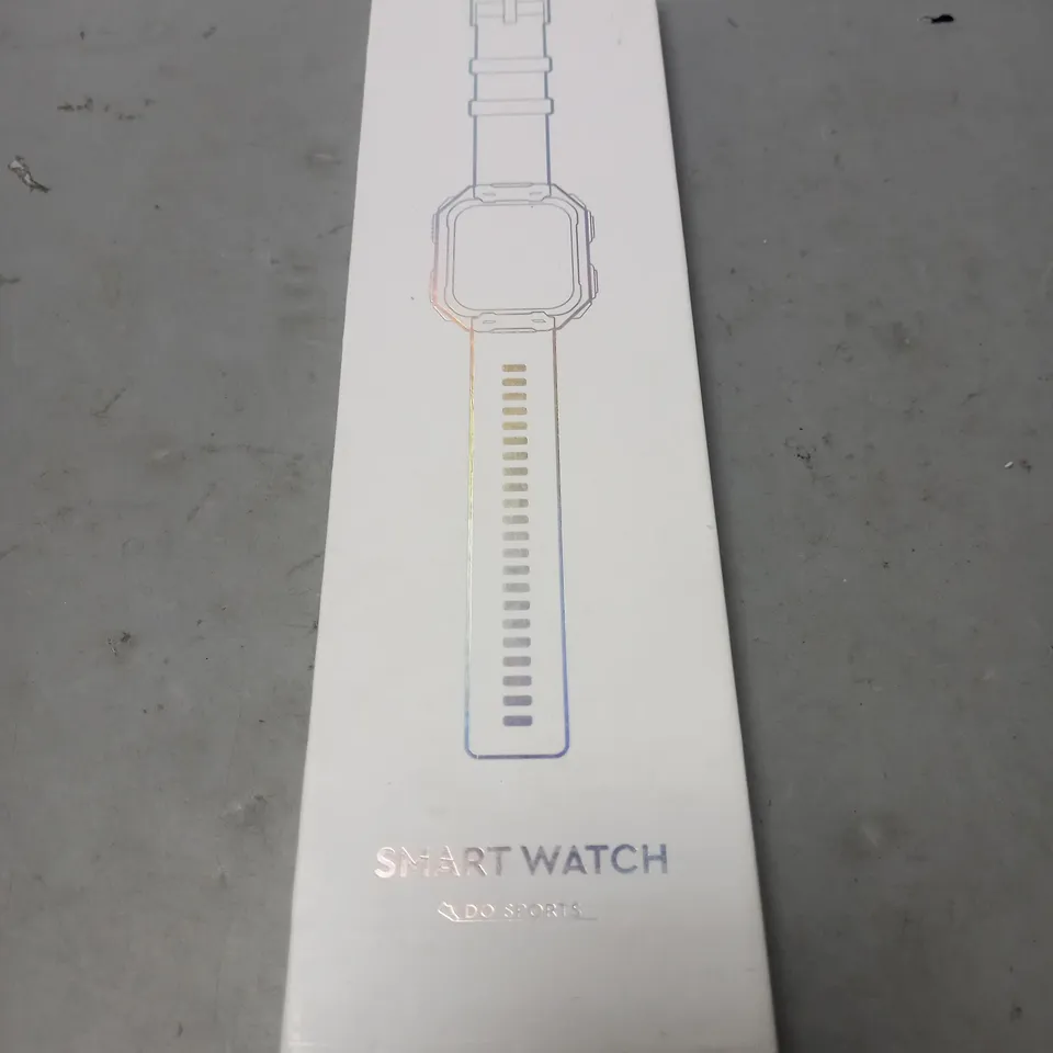 BOXED AND SEALED ZL54C SMART WATCH