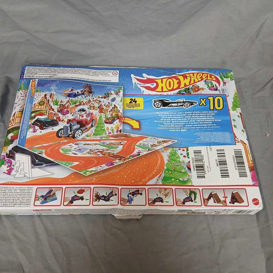 HOT WHEELS ADVENT CALENDAR – 24 CARS, BOXED (MATTEL)