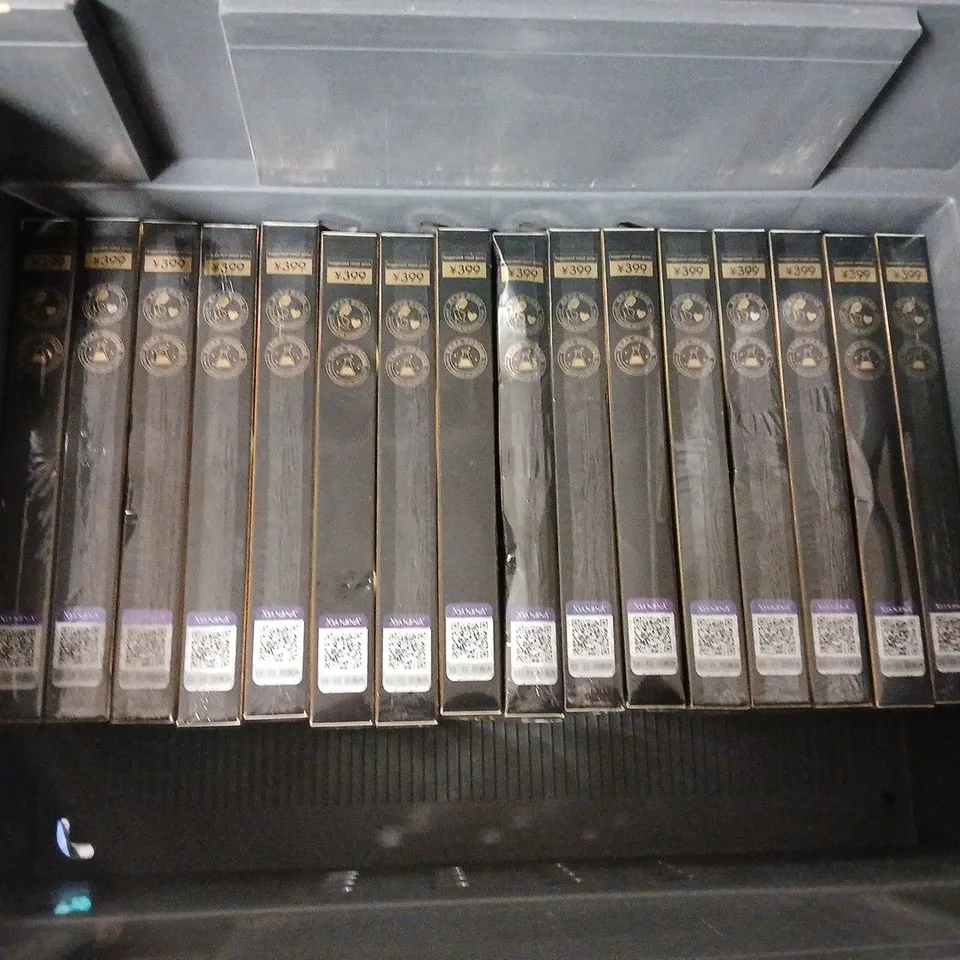 TOTE OF APPROXIMATELY 15 XIANJINA PEPTIDE COLLAGEN FIRMING SERUM CREAM – TRANSLUCENT, ANTI-WRINKLE