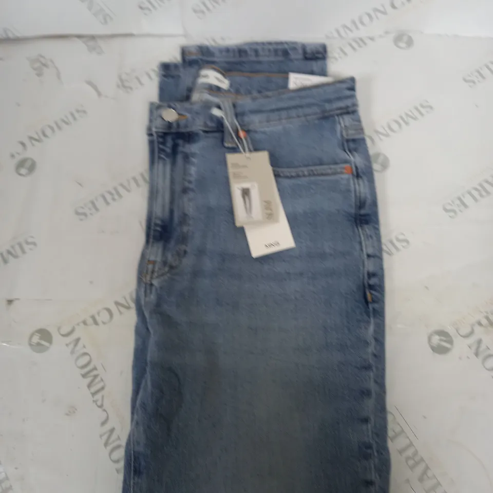 MNG HIGH WAIST DENIM JEANS SIZE 12