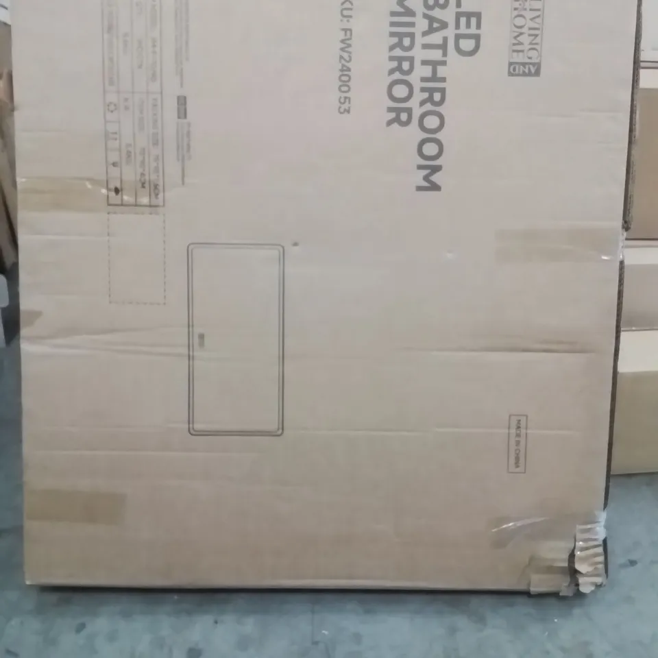 BOXED LIVING AND HOME LED BATHROOM MIRROR