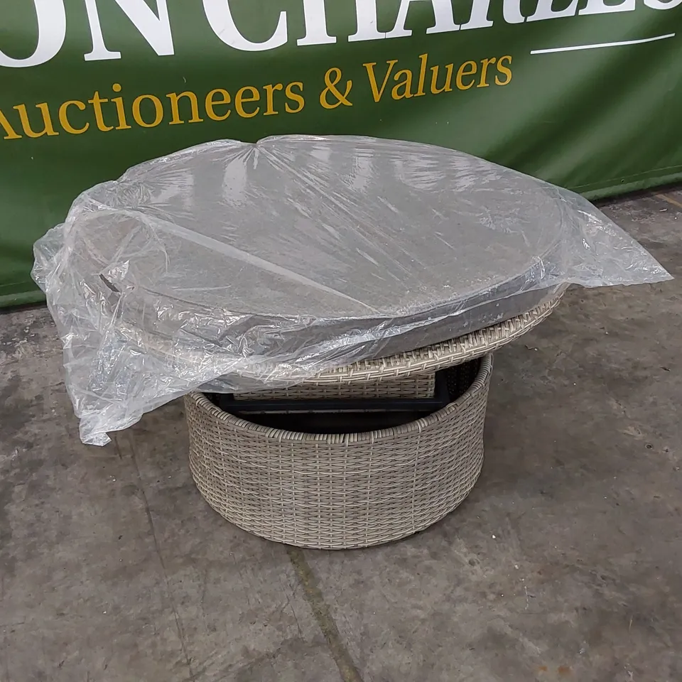 AMALFI RISING TABLE WITH ICE BUCKET IN GREY RATTAN 