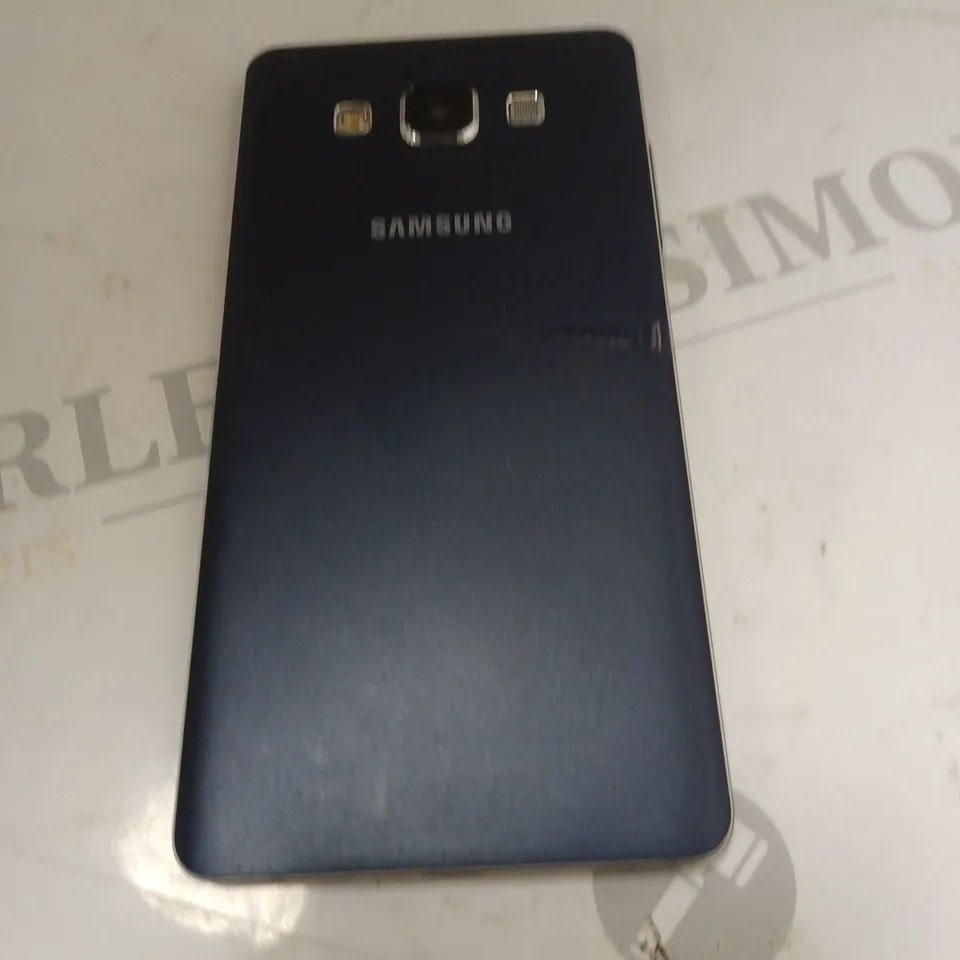 SAMSUNG GALAXY A5 MOBILE PHONE