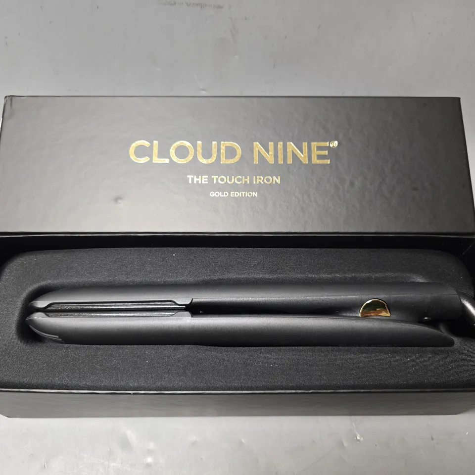 BOXED CLOUD NINE THE TOUCH IRON GOLD EDITION 