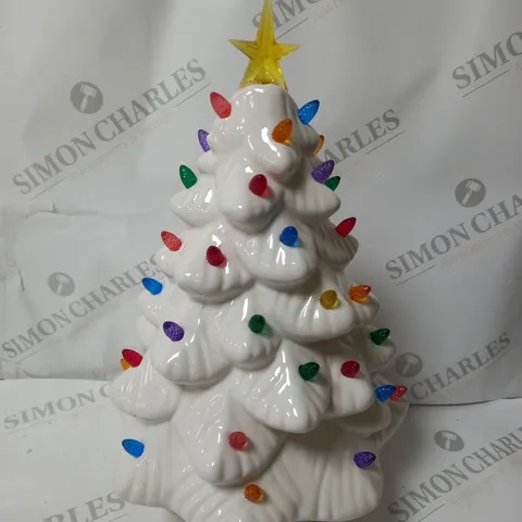 WHITE CHRISTMAS LIGHT UP ORDAINMENT