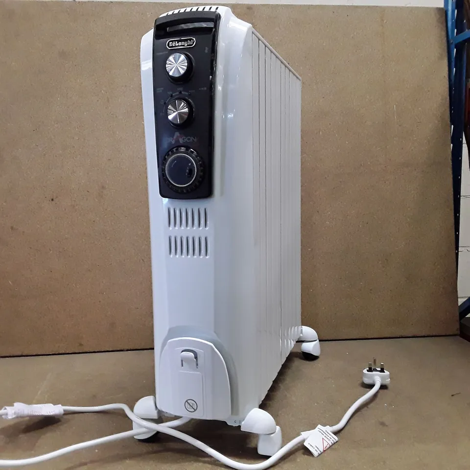 BOXED DĒLONGHI DRAGON 4 ELECTRIC OIL-FILLED RADIATOR