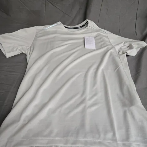 NIKE DRI-FIT TRAINING TOP SIZE M 