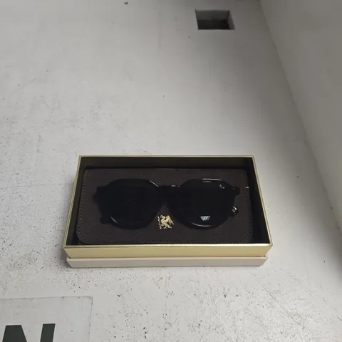 PRAGNELL SUNGLASSES – TORTOISESHELL FRAME, BOXED