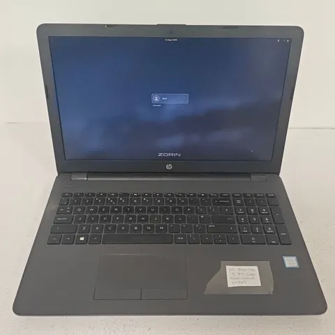 UNBOXED HP 250 G6 I-5 7TH GEN LAPTOP IN BLACK