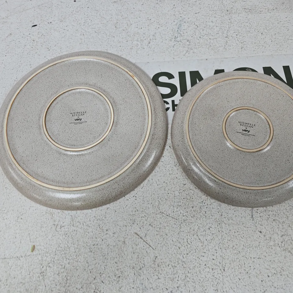 PAIR OF SPECKLED GREY CERAMIC PLATES MICHELLE KEEGEN 