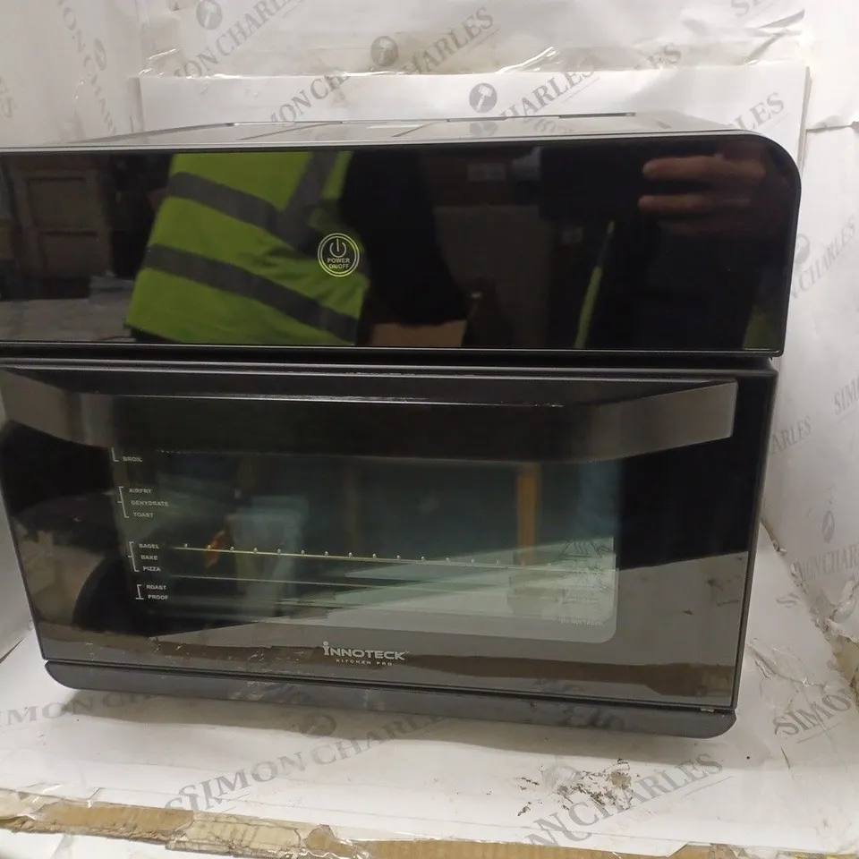 BOXED INNOKECH KITCHEN PRO AIR FRYER OVEN 2.5L