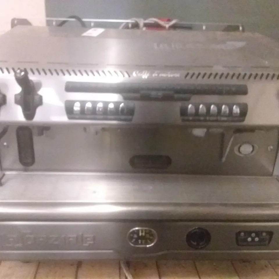 LA SPAZIALE S5 TRADITIONAL COFFEE MACHINE