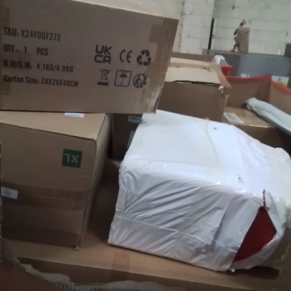 PALLET OF ASSORTED HOUSEHOLD GOODS AND PRODUCTS TO INCLUDE;PLAYMAT,PICTURE FRAME 