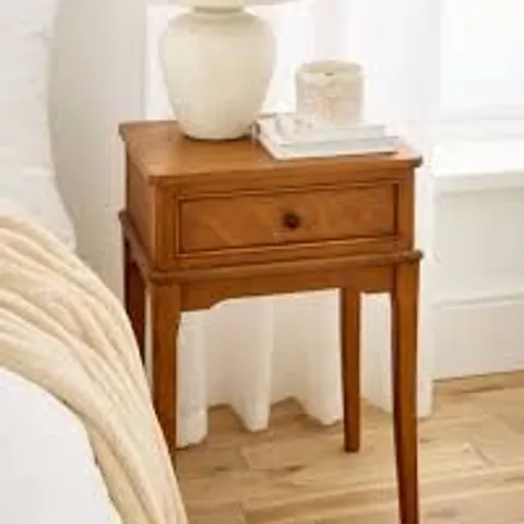 BOXED HAZEL 1 DRAWER SIDE TABLE - WALNUT