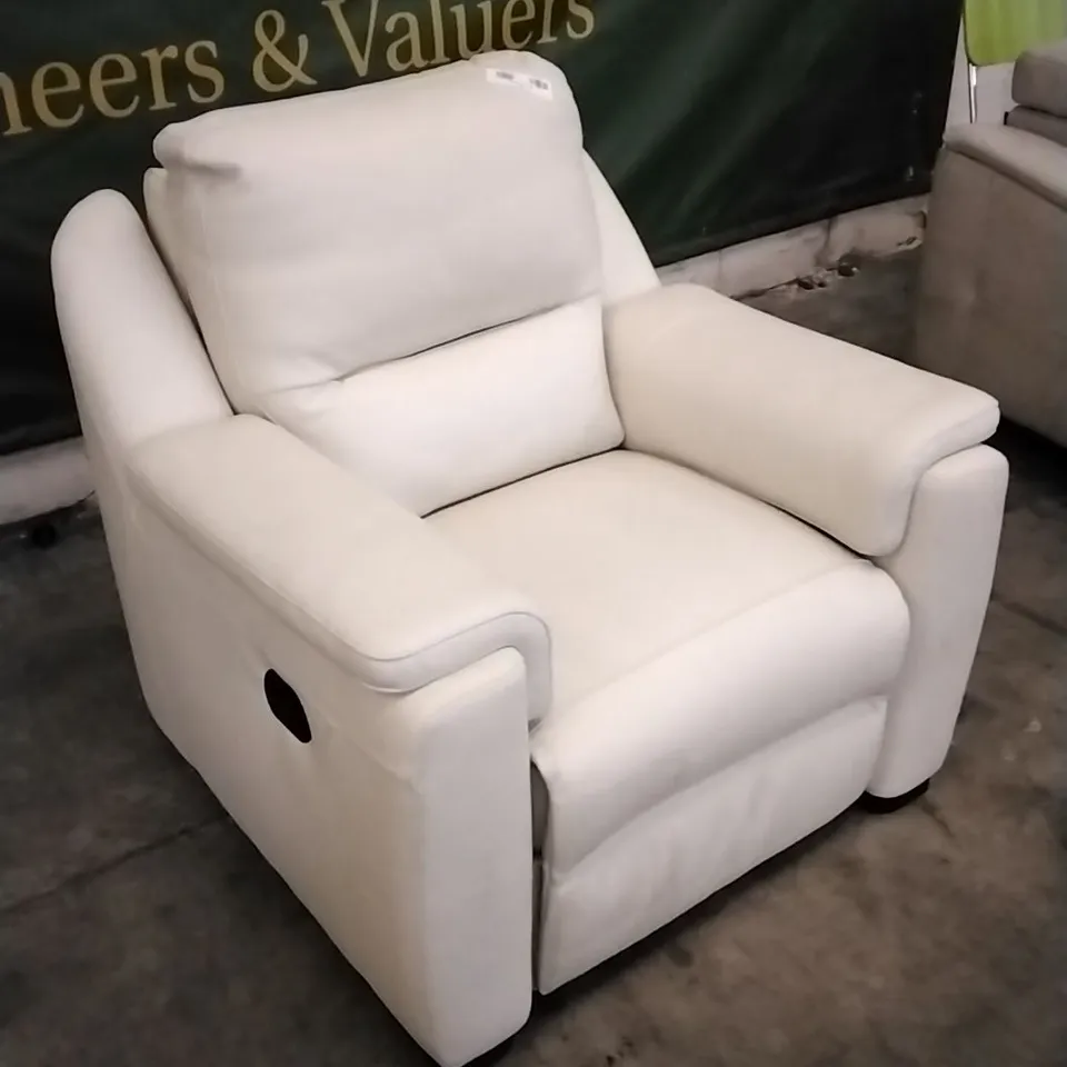 QUALITY ITALIAN DESIGNER AVOLA MANUAL RECLINER ARMCHAIR CREAM LEATHER