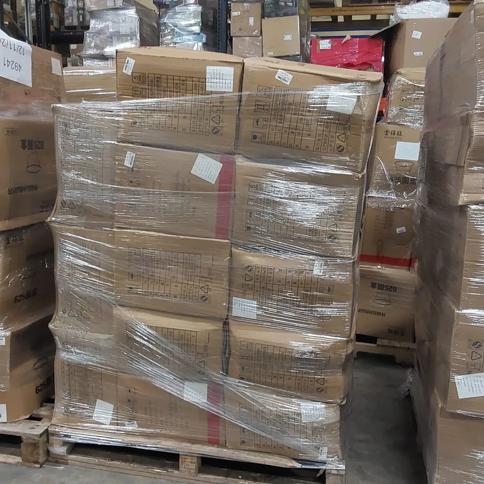 PALLET TO CONTAIN A LARGE ASSORTMENT OF SEALED FOOD CONTAINERS