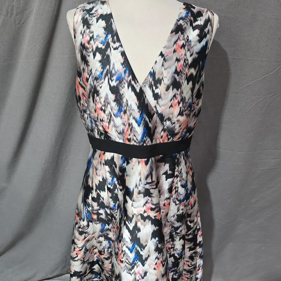 L.K. BENNETT WOMENS OCCASSIONAL DRESS - SIZE UNSPECIFIED