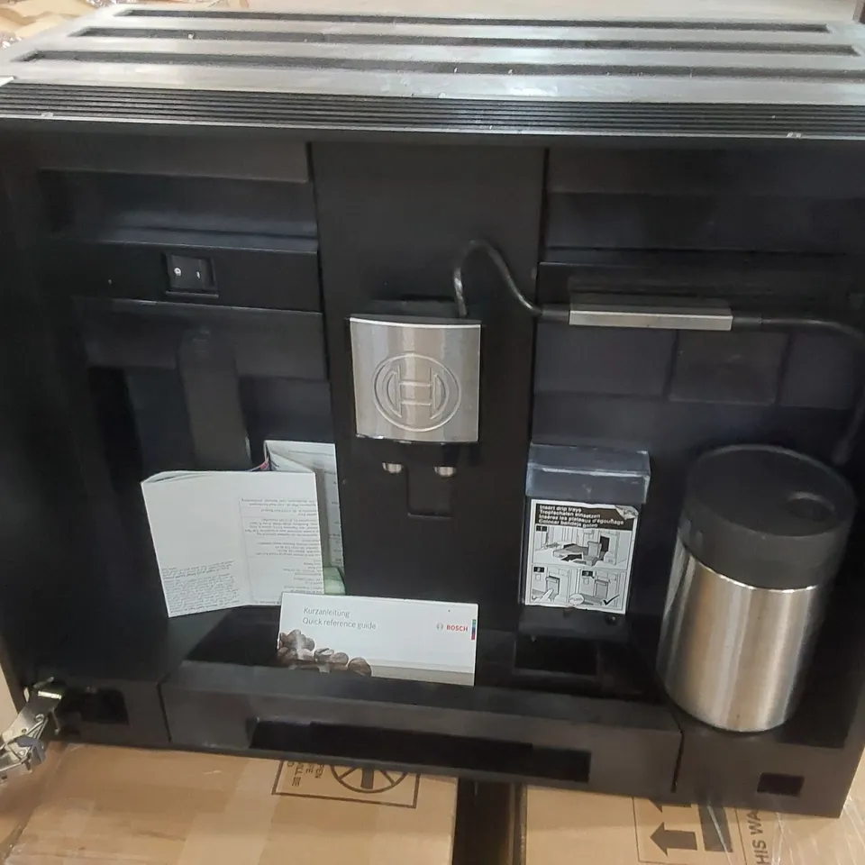 BOXED BOSCH CTL636ES6/07 BUILT-IN FULLY AUTOMATIC COFFEE MACHINE RRP £1599