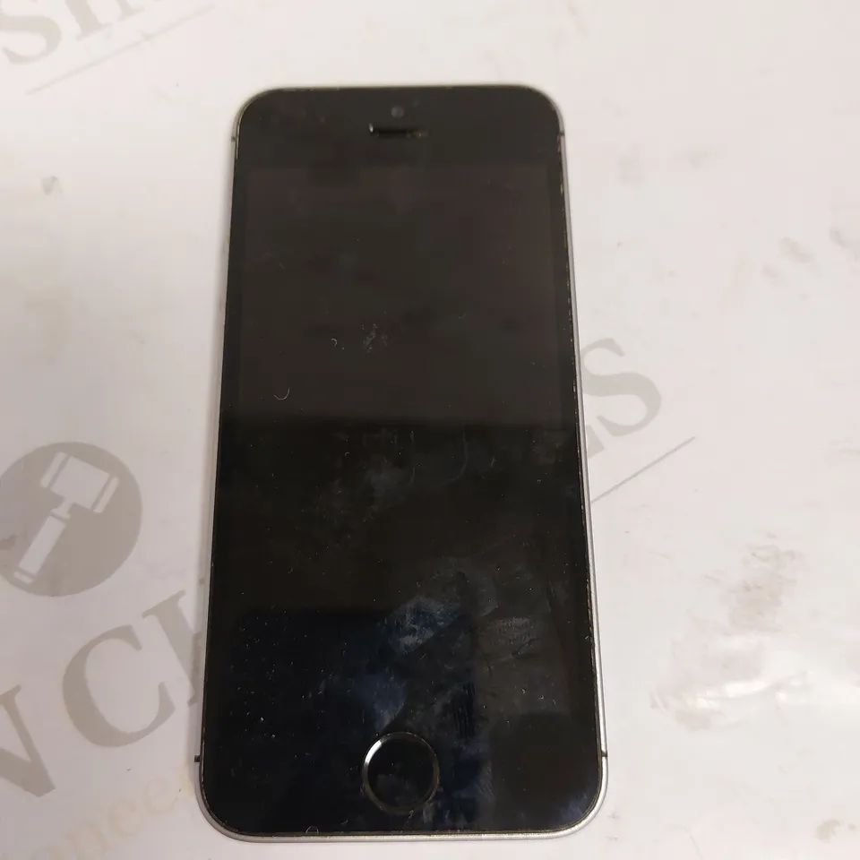 APPLE IPHONE SE (1ST GENERATION) A1723 