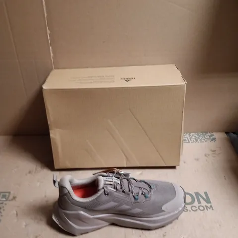  TERREX HIKING SHOES – GREY/BLUE - SIZE UK 4 
