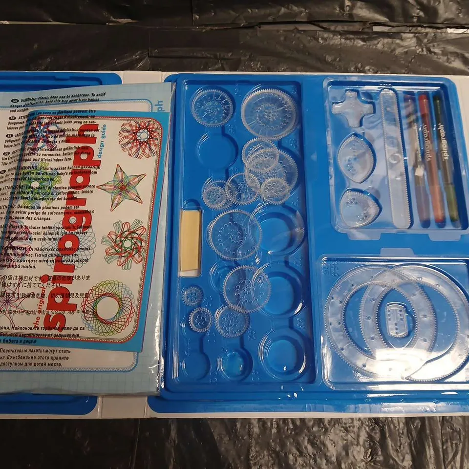 Spirograph Deluxe Set – The Original (Boxed)