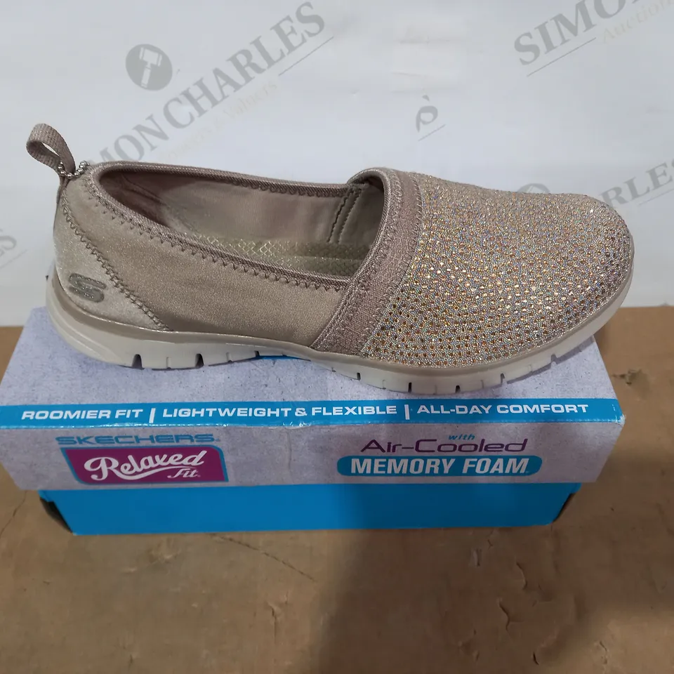 BOXED PAIR OF SKECHERS - SIZE 5