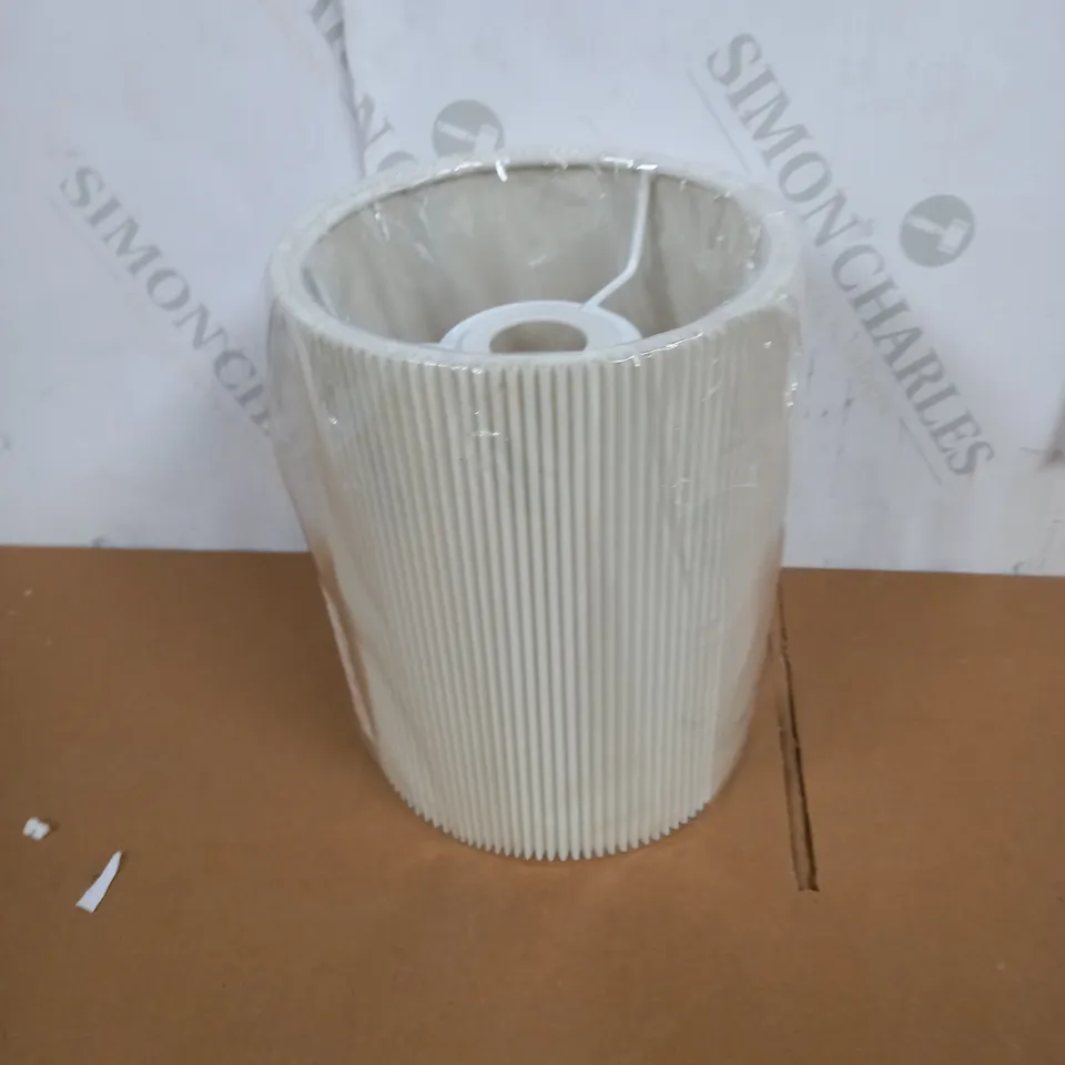 DAR CREAM LIGHT SHADE